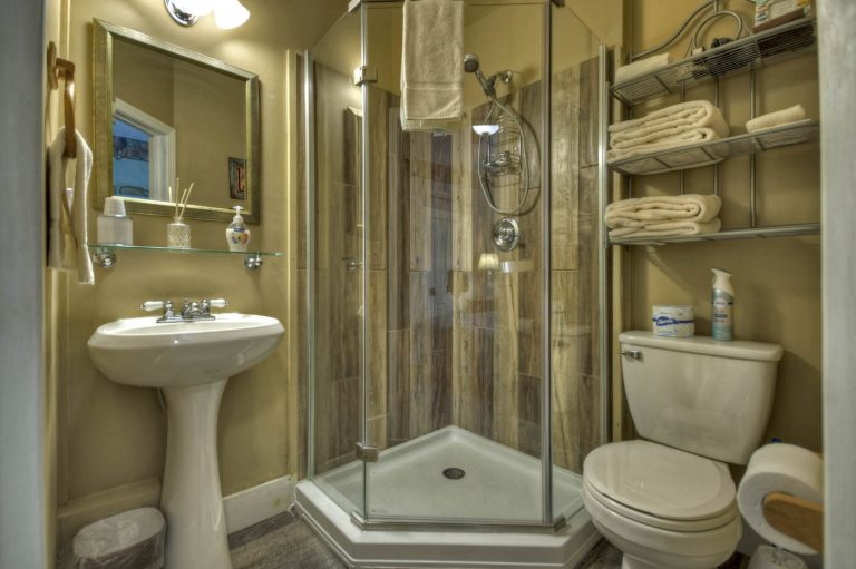 sports bathroom1