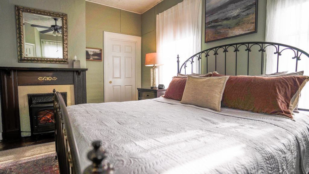 Welcome - Blue Ridge Inn Bed & Breakfast